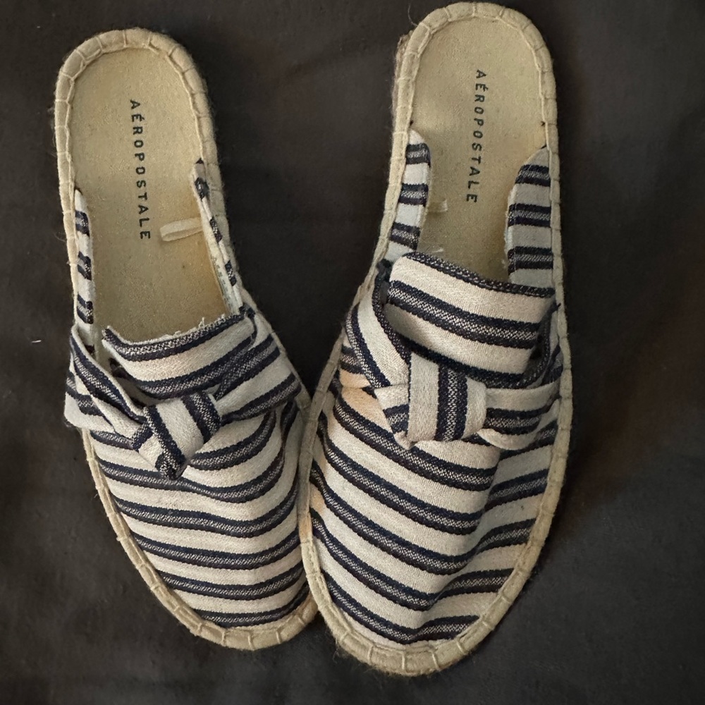 Aeropostale Slip on Shoes